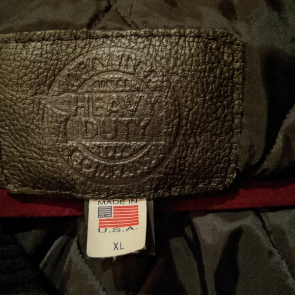 Wolf Jacket - Picture 3 of 7